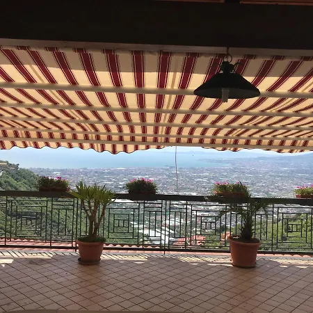 Or Son Sano Vakantiehuis Lettere