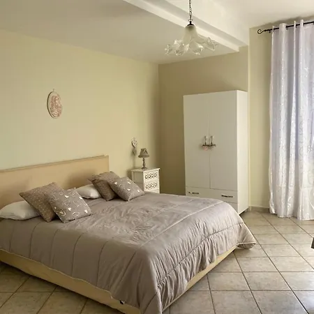 Or Son Sano Vakantiehuis Lettere